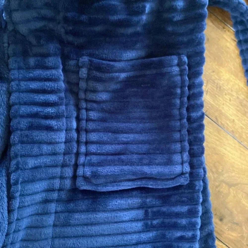 Let Me Sleep Plush Robe - Picture 4 of 4